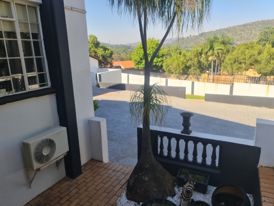 4 Bedroom Property for Sale in Safari Gardens North West